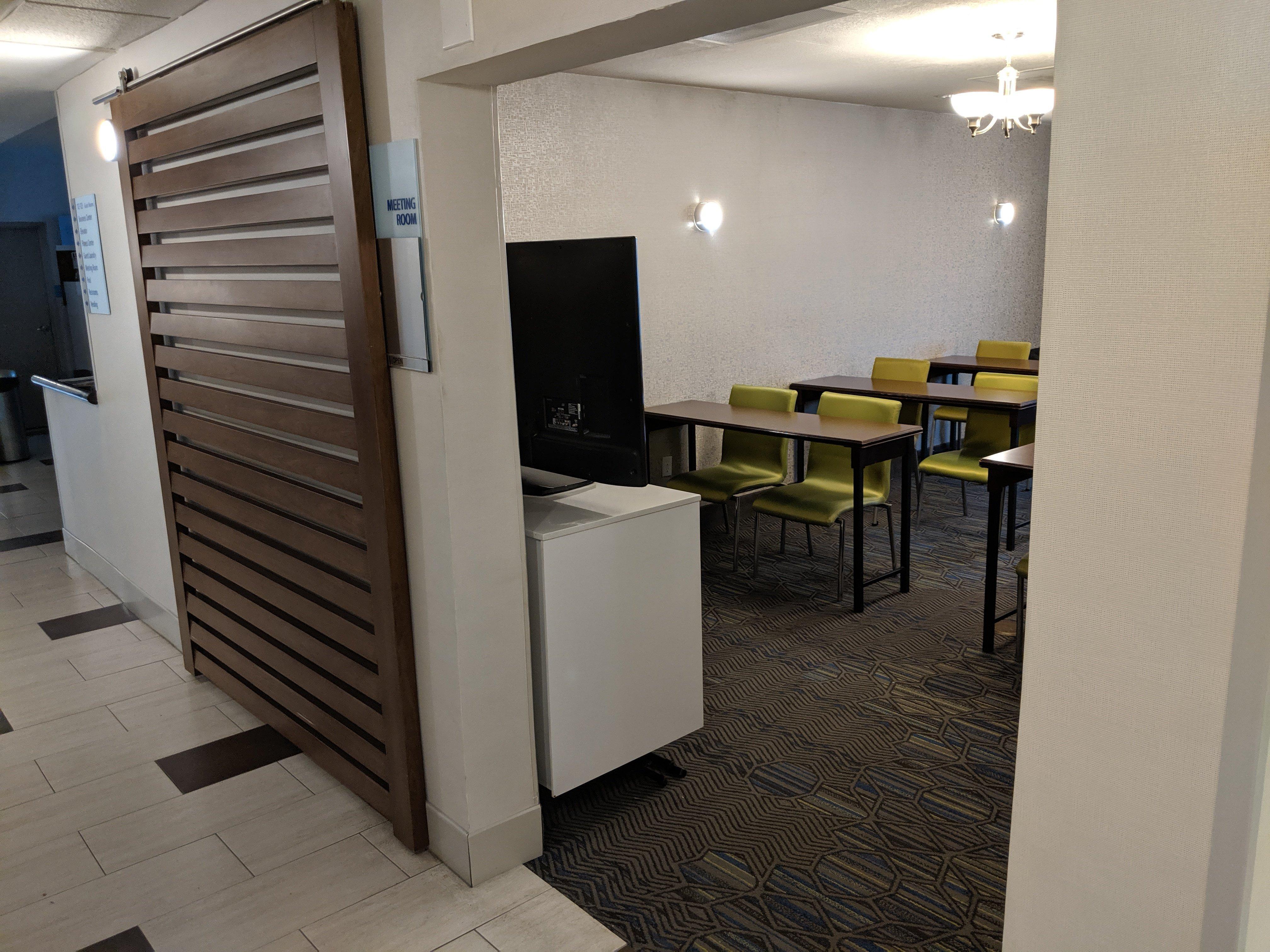 Holiday Inn Express Venice By Ihg Venice Gardens Kültér fotó